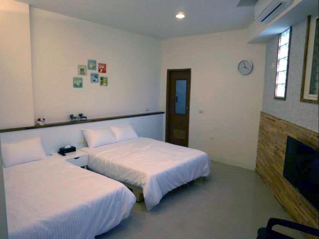 Отель Q House Nantou Экстерьер фото